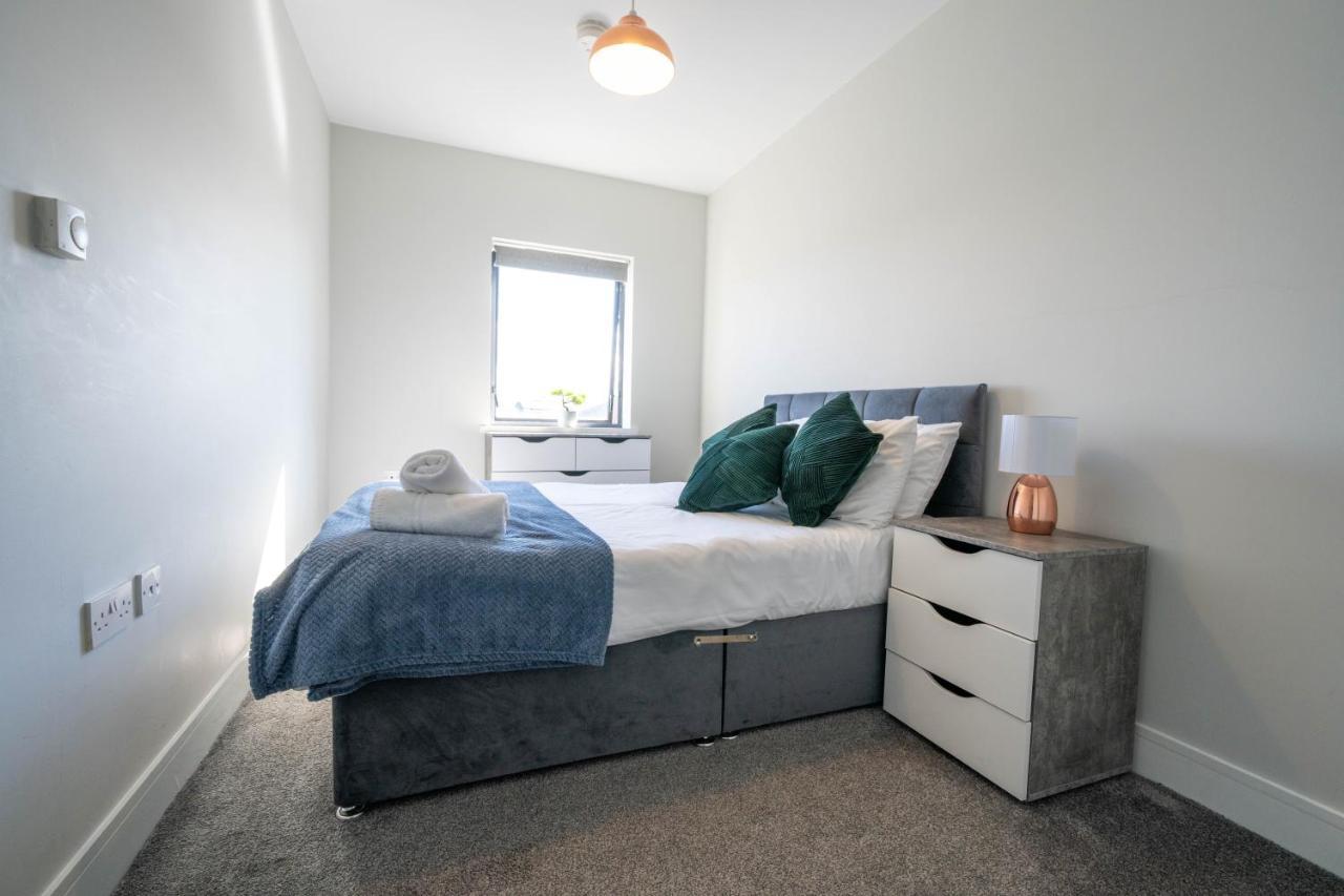 Rooftop Apartment At Queens Beautiful Views 벨파스트 외부 사진