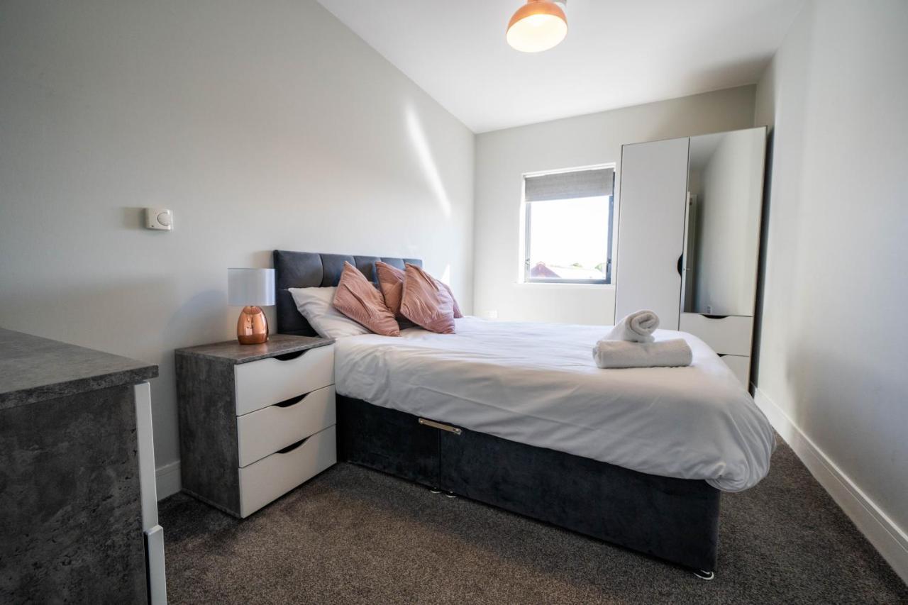 Rooftop Apartment At Queens Beautiful Views 벨파스트 외부 사진